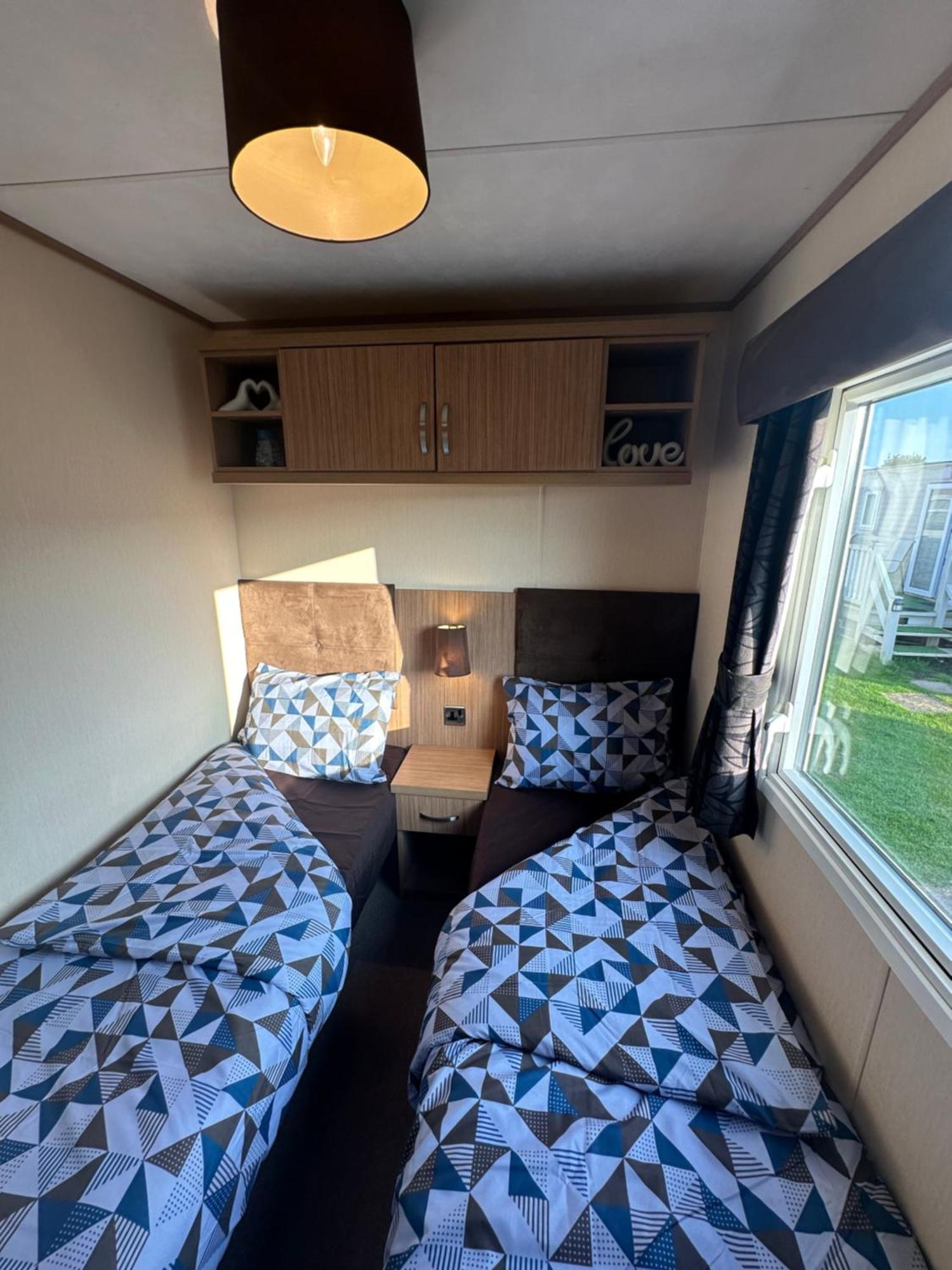 8 Berth Waterside Ingoldmells Santanavan 8 C22 Ngoại thất bức ảnh